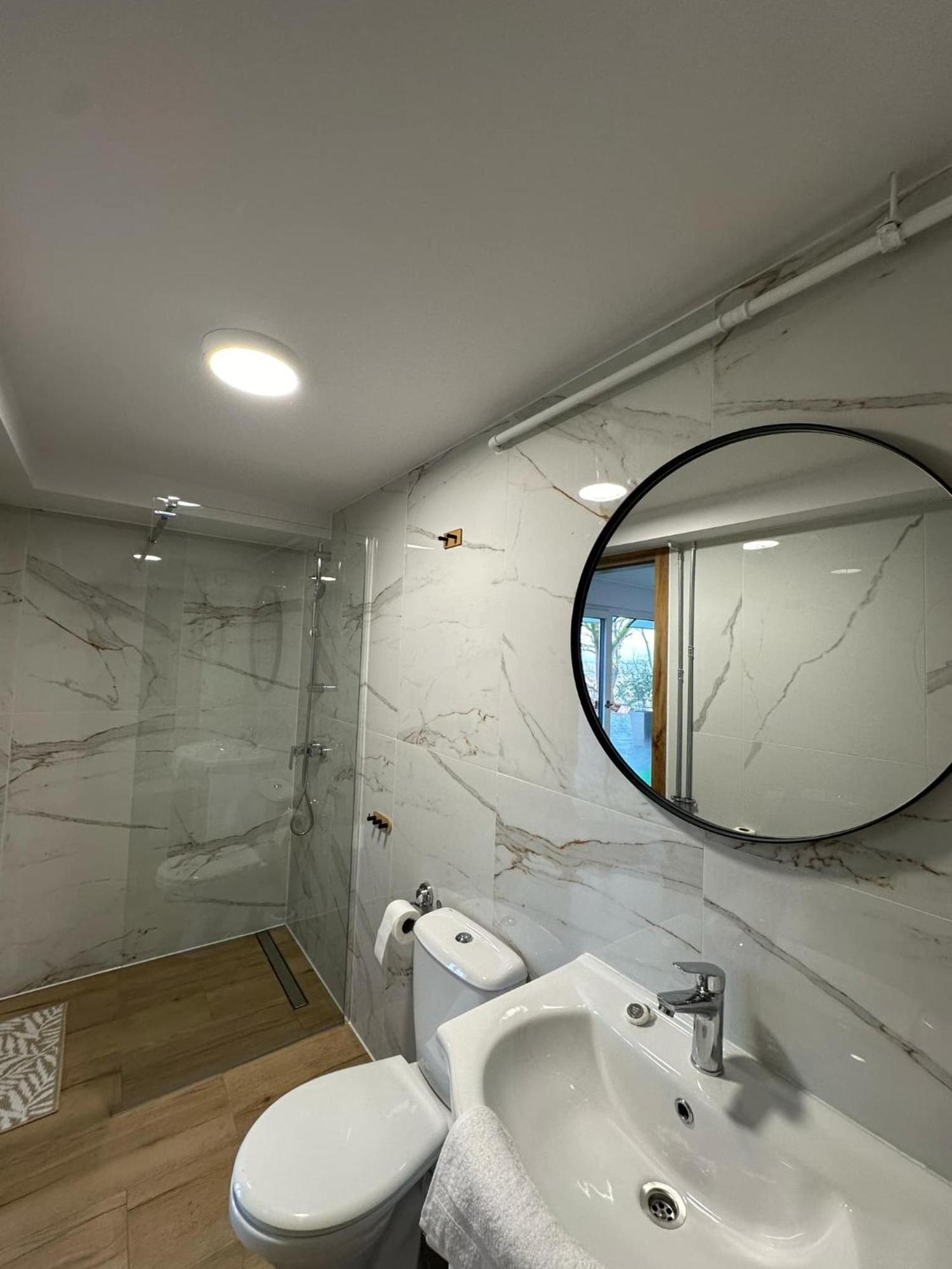 Apartament Bena Ze Zjawiskowym Tarasem Widokowym Хелмно Экстерьер фото