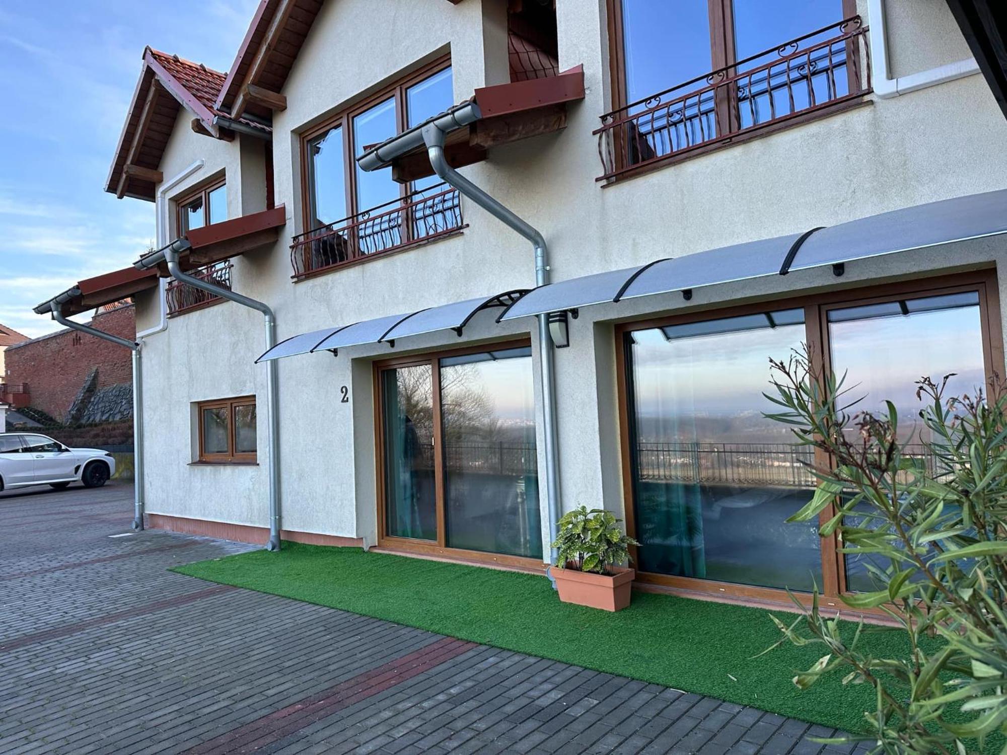 Apartament Bena Ze Zjawiskowym Tarasem Widokowym Хелмно Экстерьер фото
